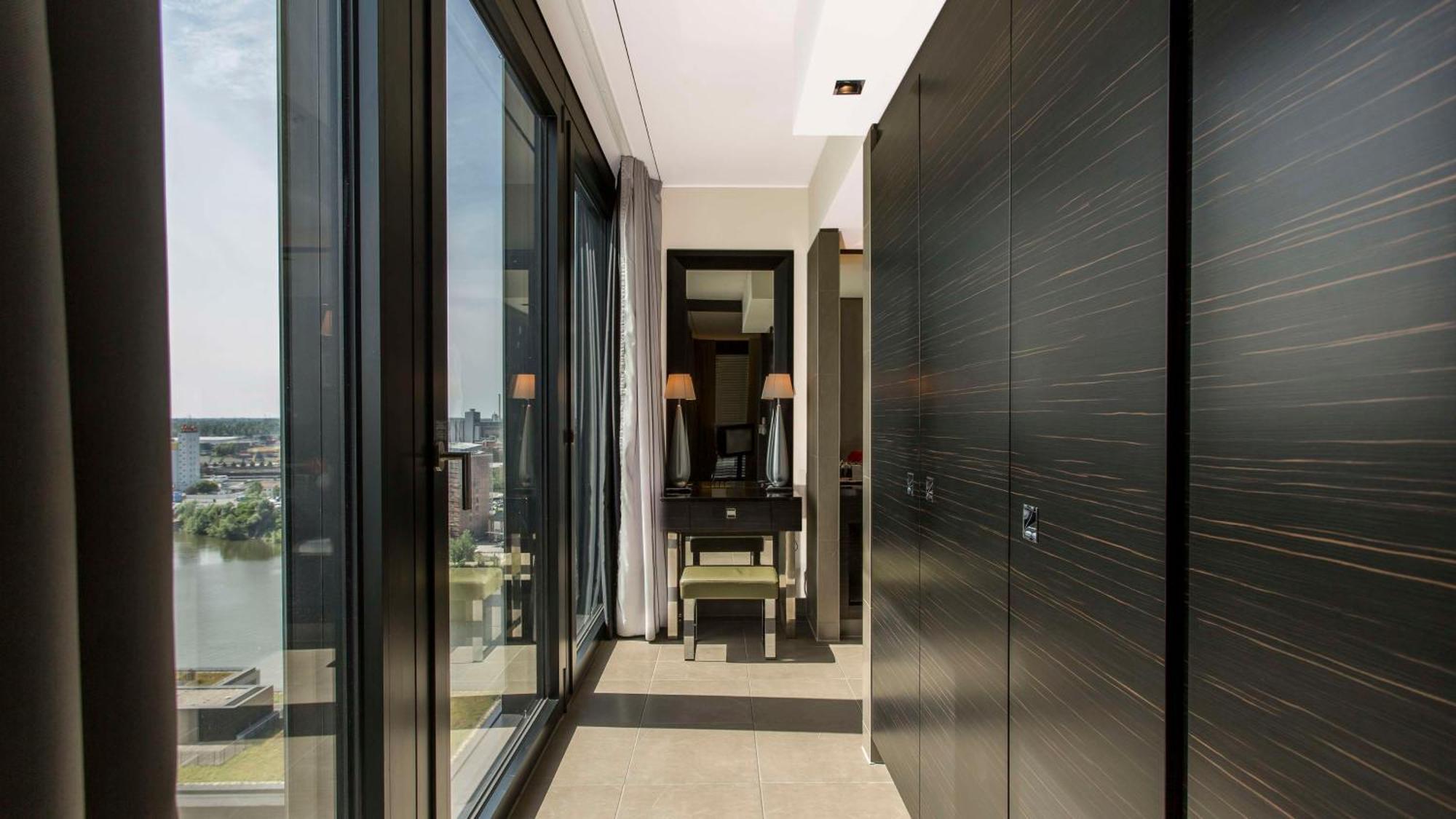 Hyatt Regency 5* Dusseldorf